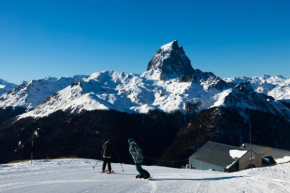 Superbe logement 12 pers famille ou groupe. Laruns